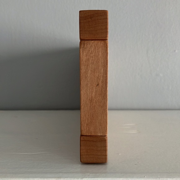 Mr. & Mrs. Wooden Sign - Picture 3 of 3